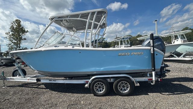 2026 Sea Pro 240 DC - 2