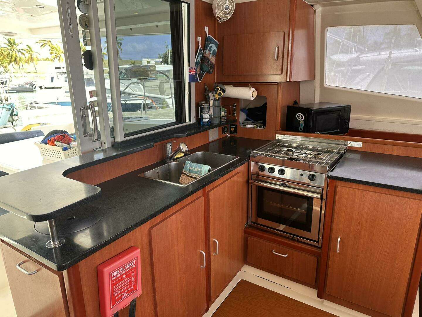 2012 Leopard 44 - Image 14