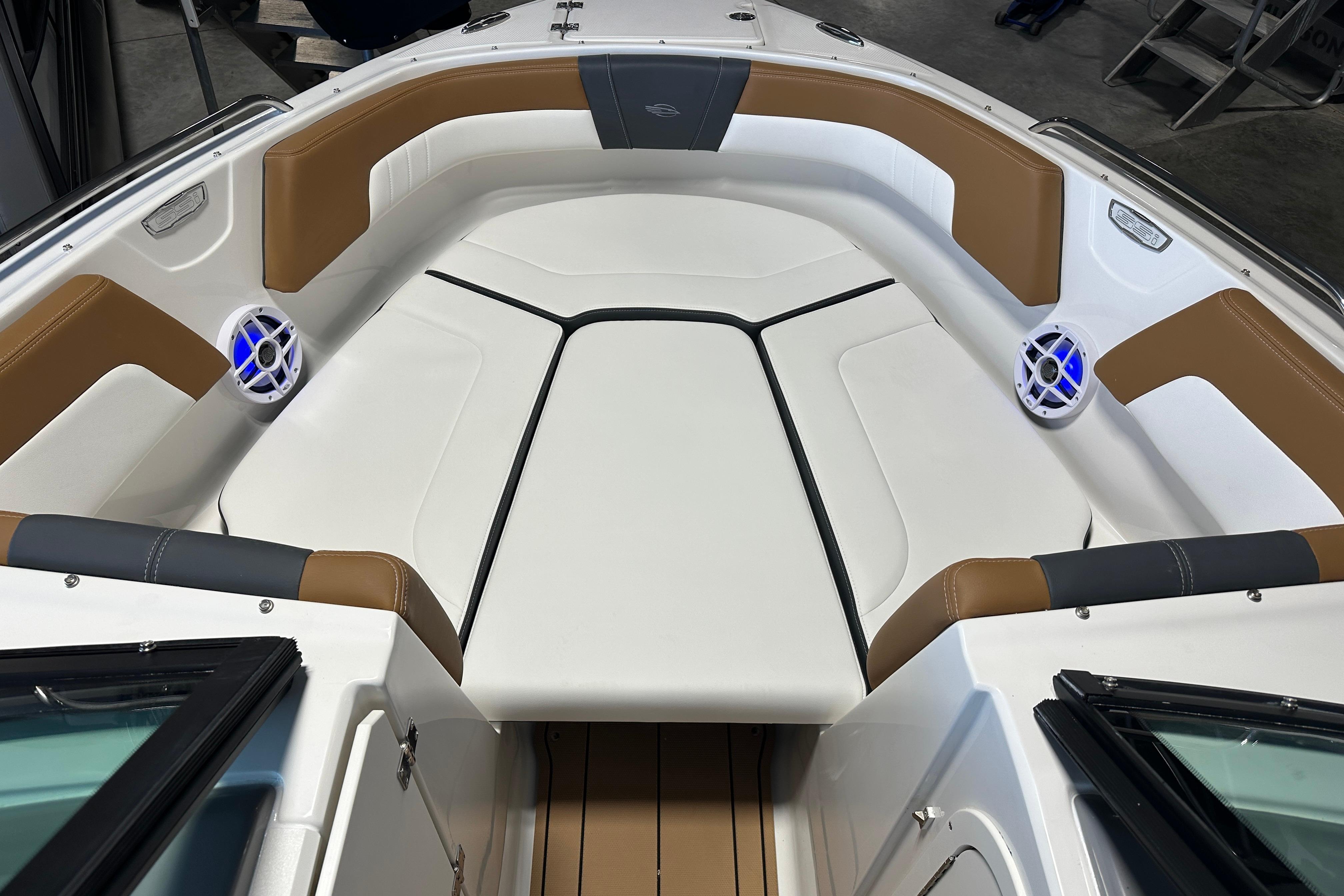 2026 Chaparral 23 SSi interior with luxurious seating.