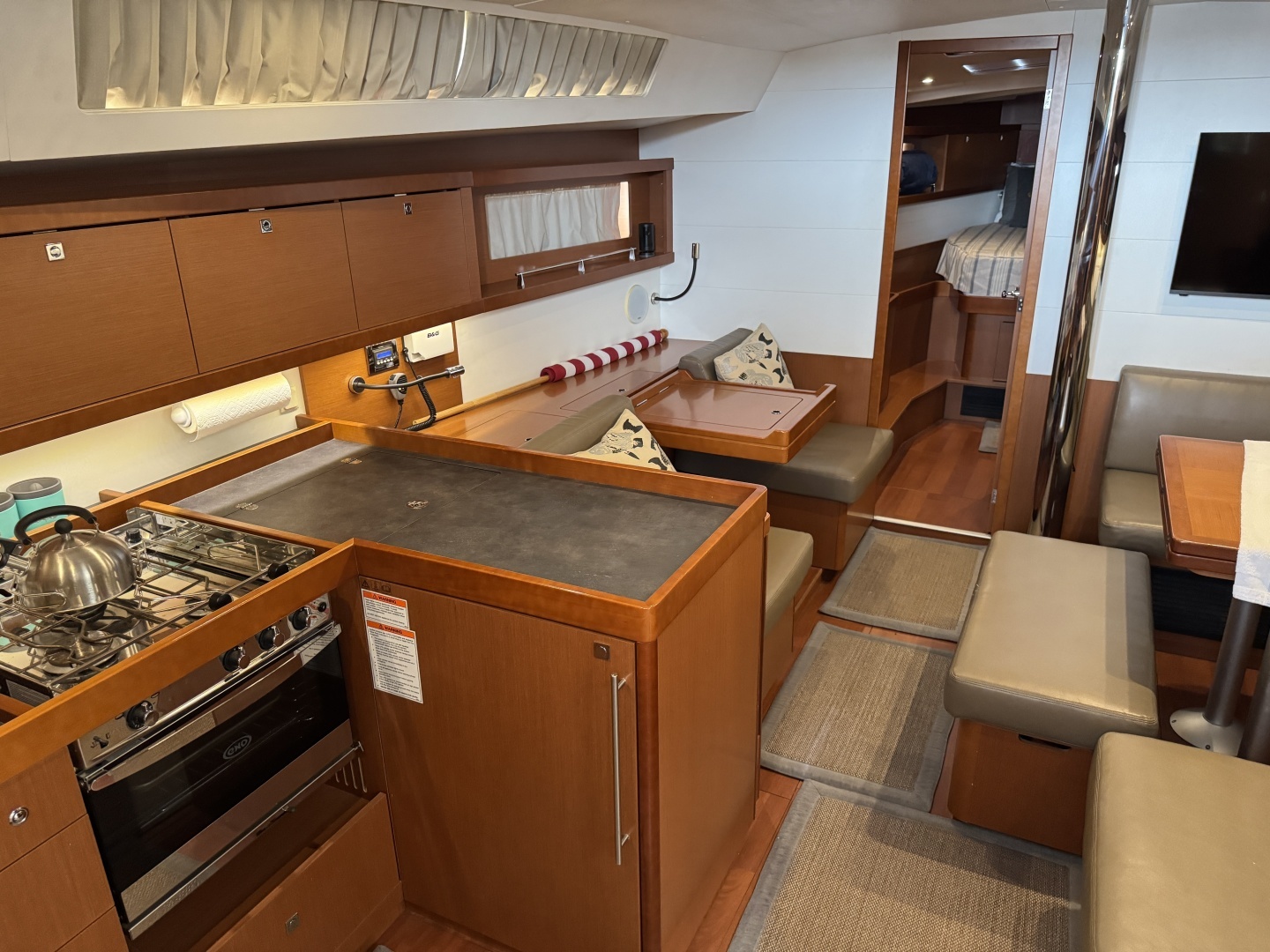 2017 Beneteau Oceanis 45 - Image 45
