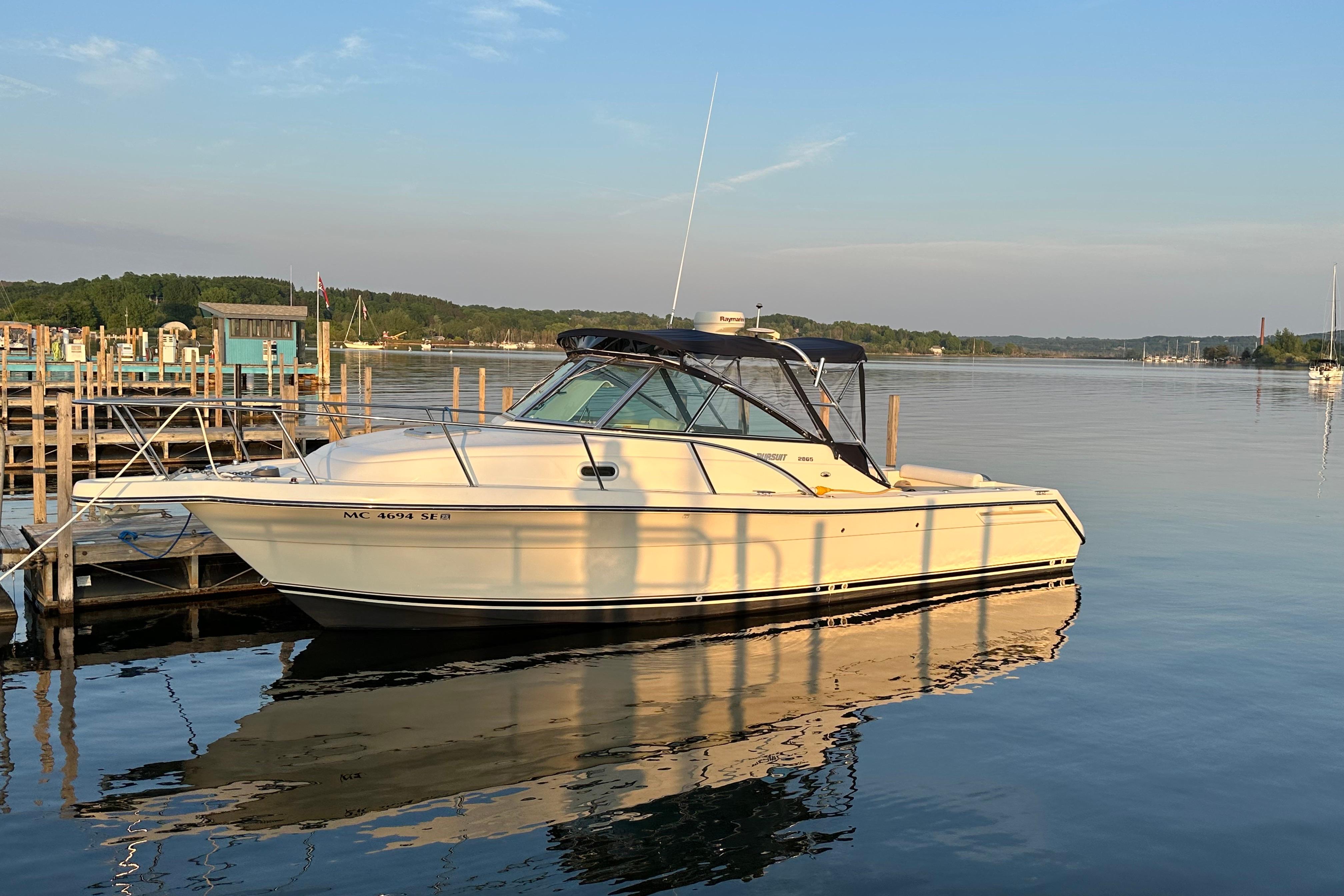 2003 Pursuit 2865 Denali