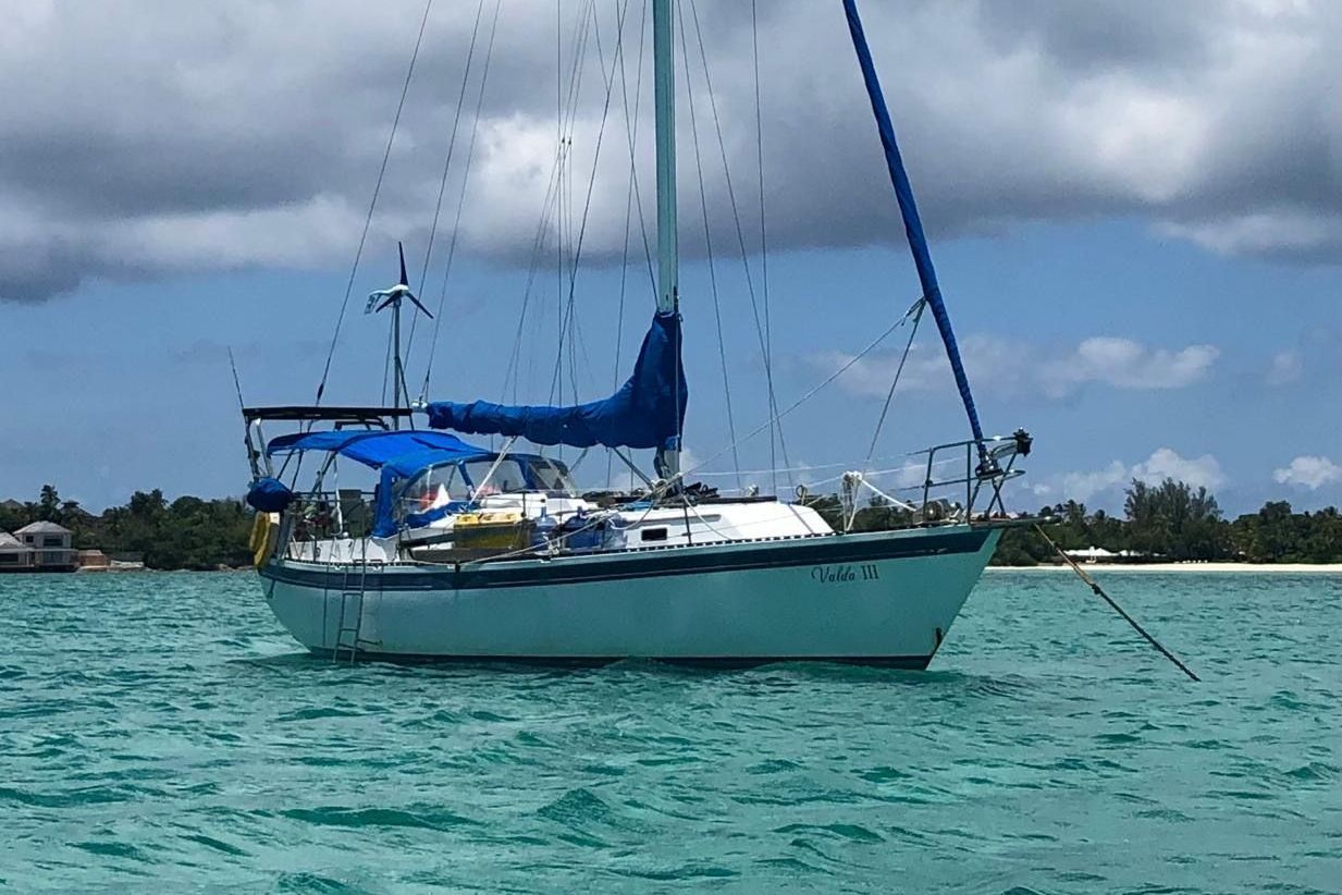 1983 Aloha 34