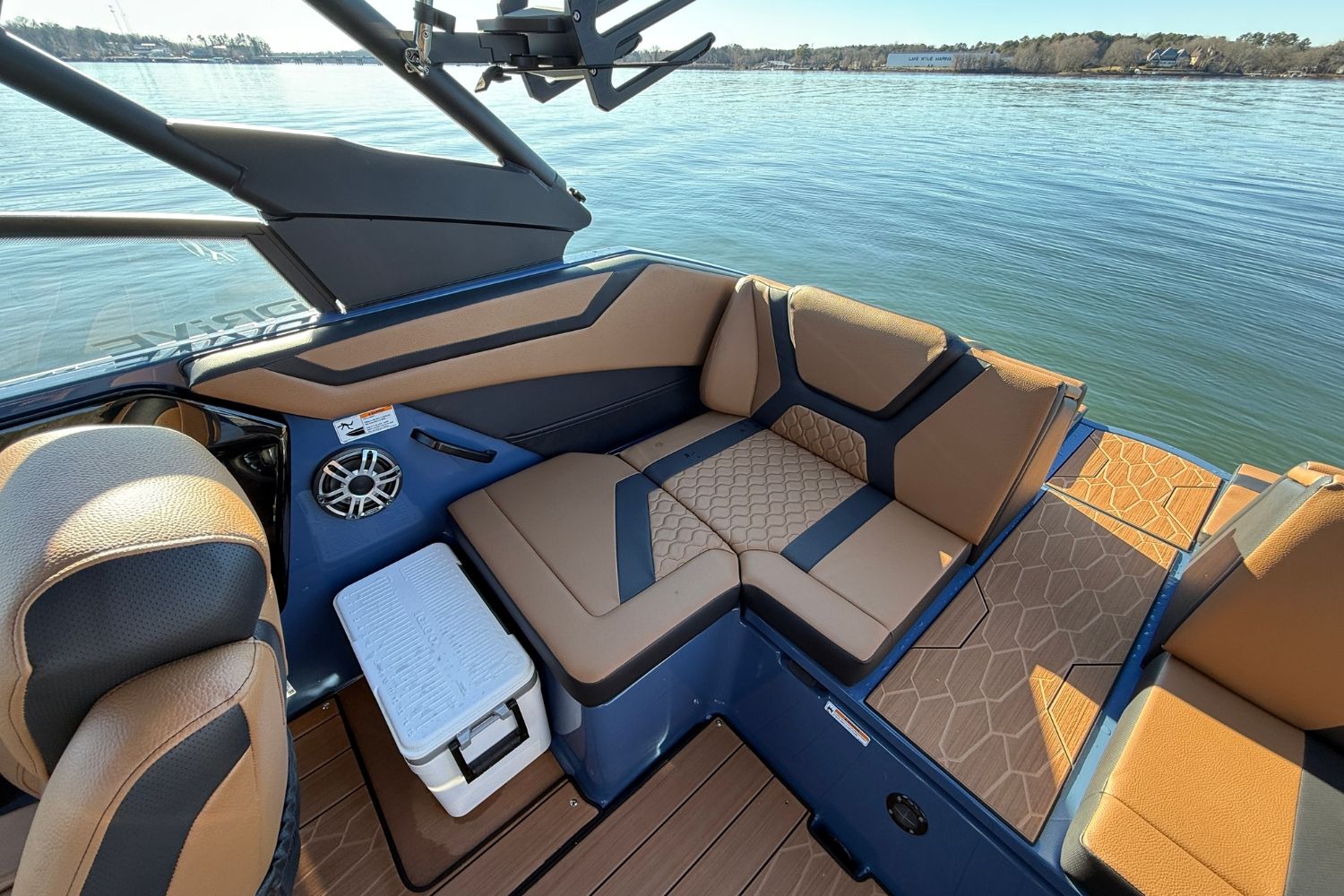 2026 Yamaha Boats 222XD - 11