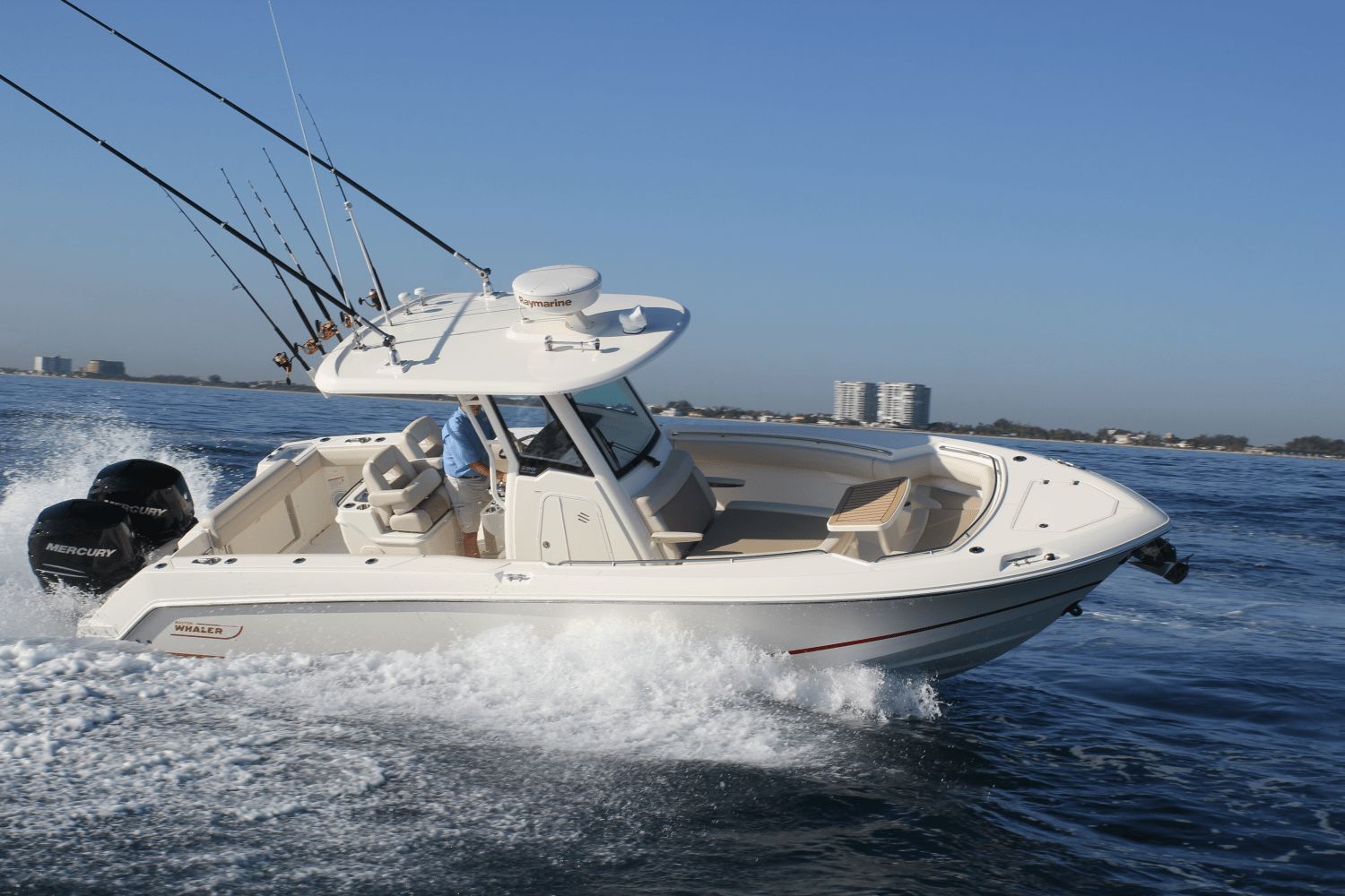 2026 Boston Whaler 280 Outrage - 99