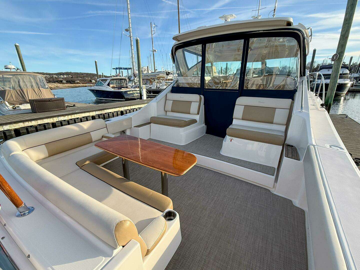 2013 Tiara Yachts 3600 Coronet - Image 6