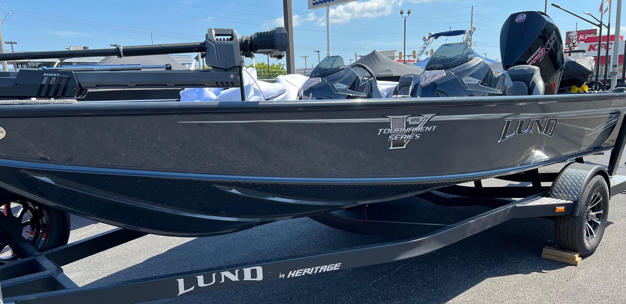 2023 Lund 1875 Pro-V Bass XS - 2