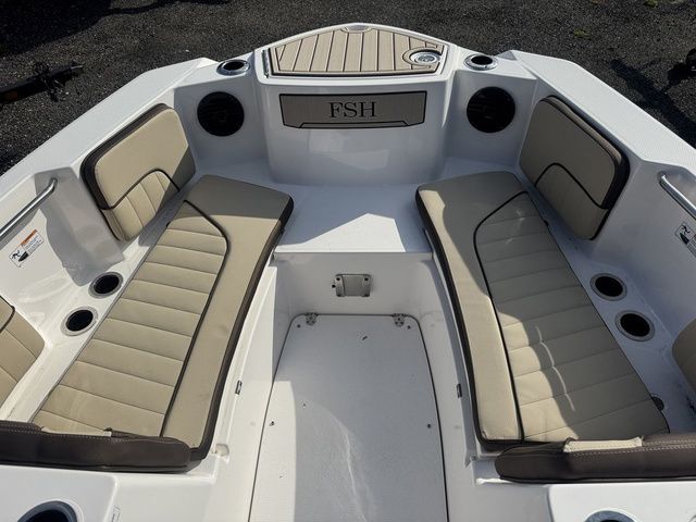 2026 Yamaha Boats 222 FSH Sport E - 19