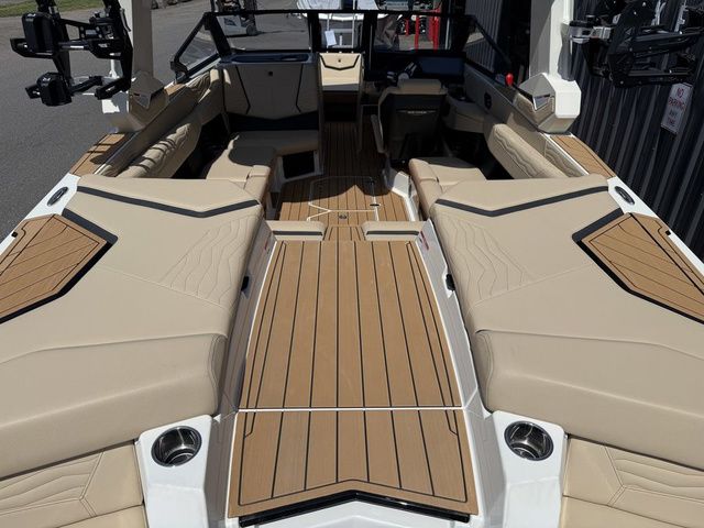 2026 Nautique Super Air Nautique G23 - 8