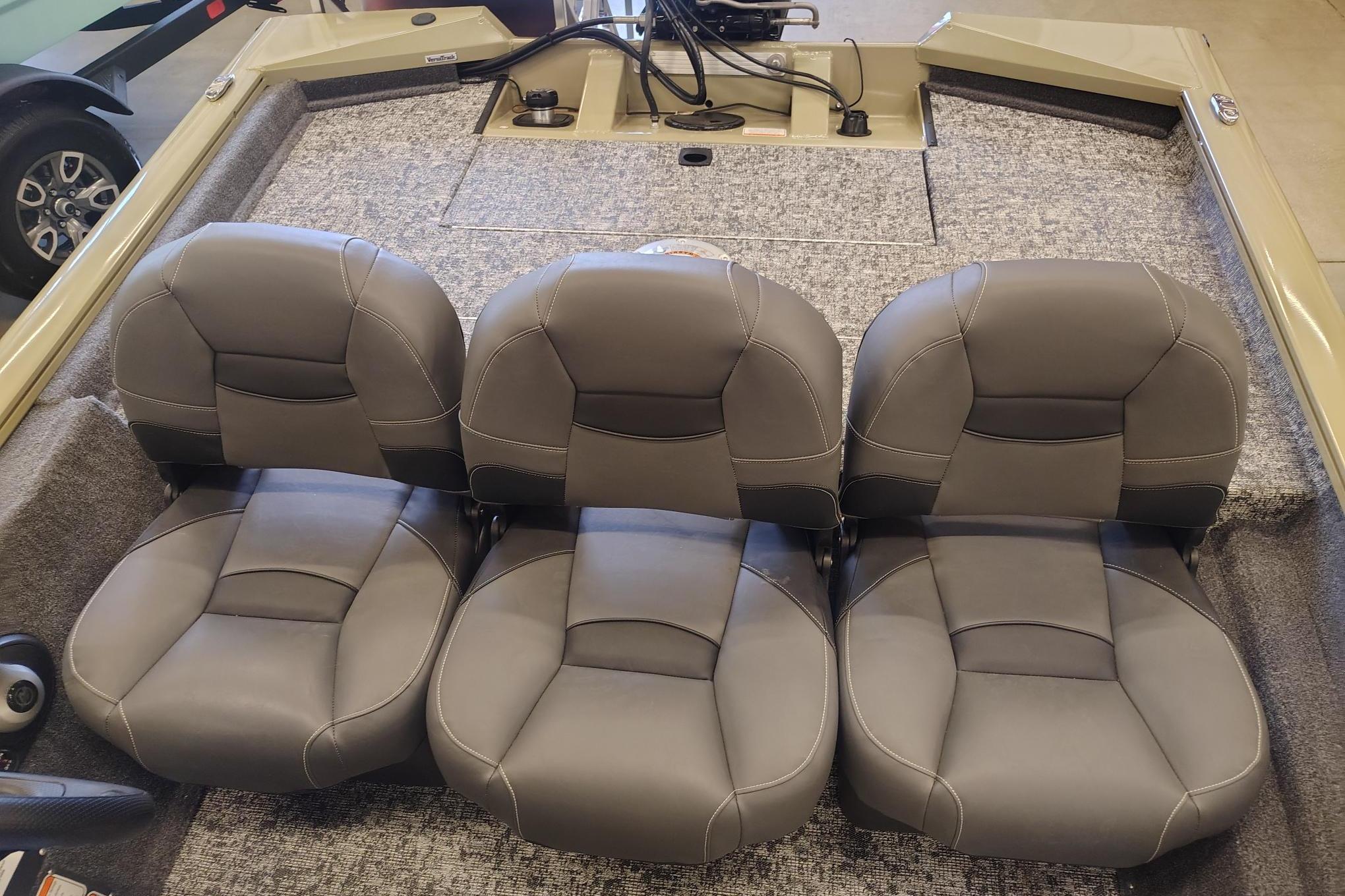 2026 Tracker Pro Team 175 Crappie Edition boat seats, featuring gray upholstery and spacious design.