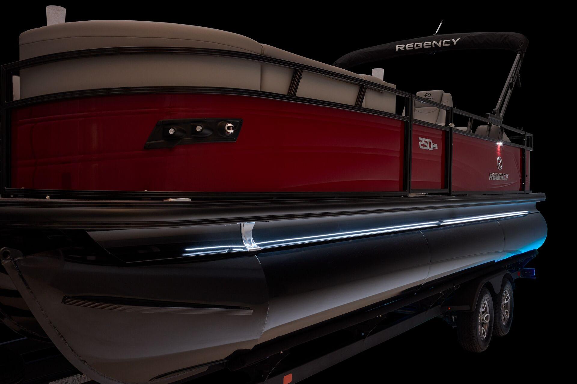 2026 Regency 250 DL RF - 76
