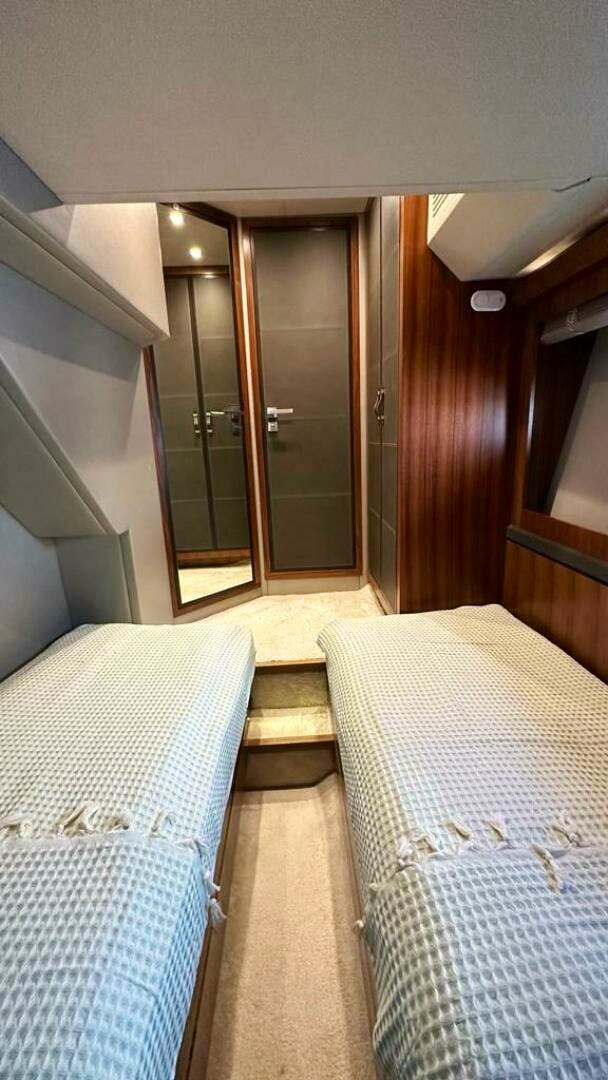 2014 Custom MCY 65 - Image 24