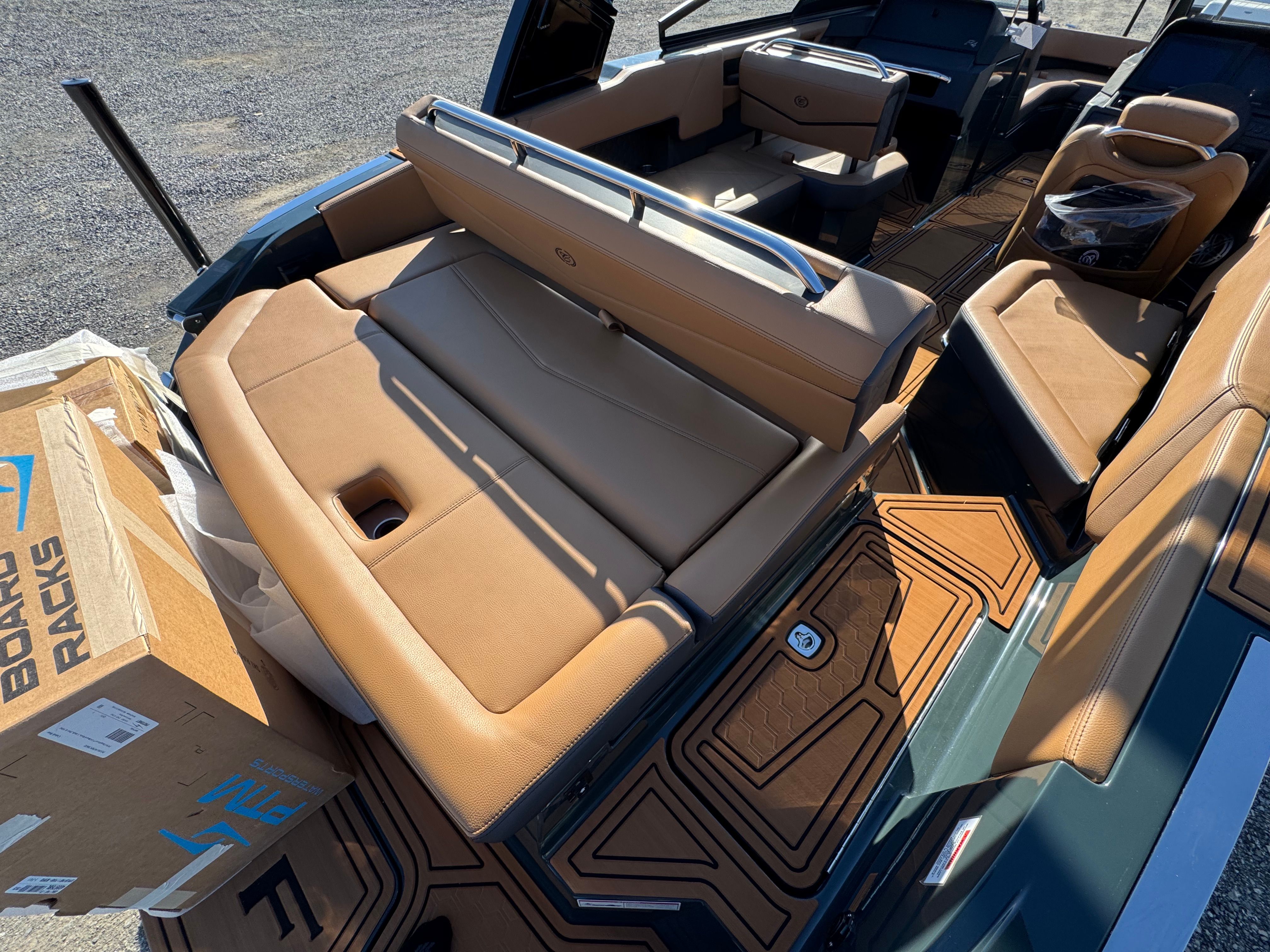 2026 Cobalt R4 Surf - 22