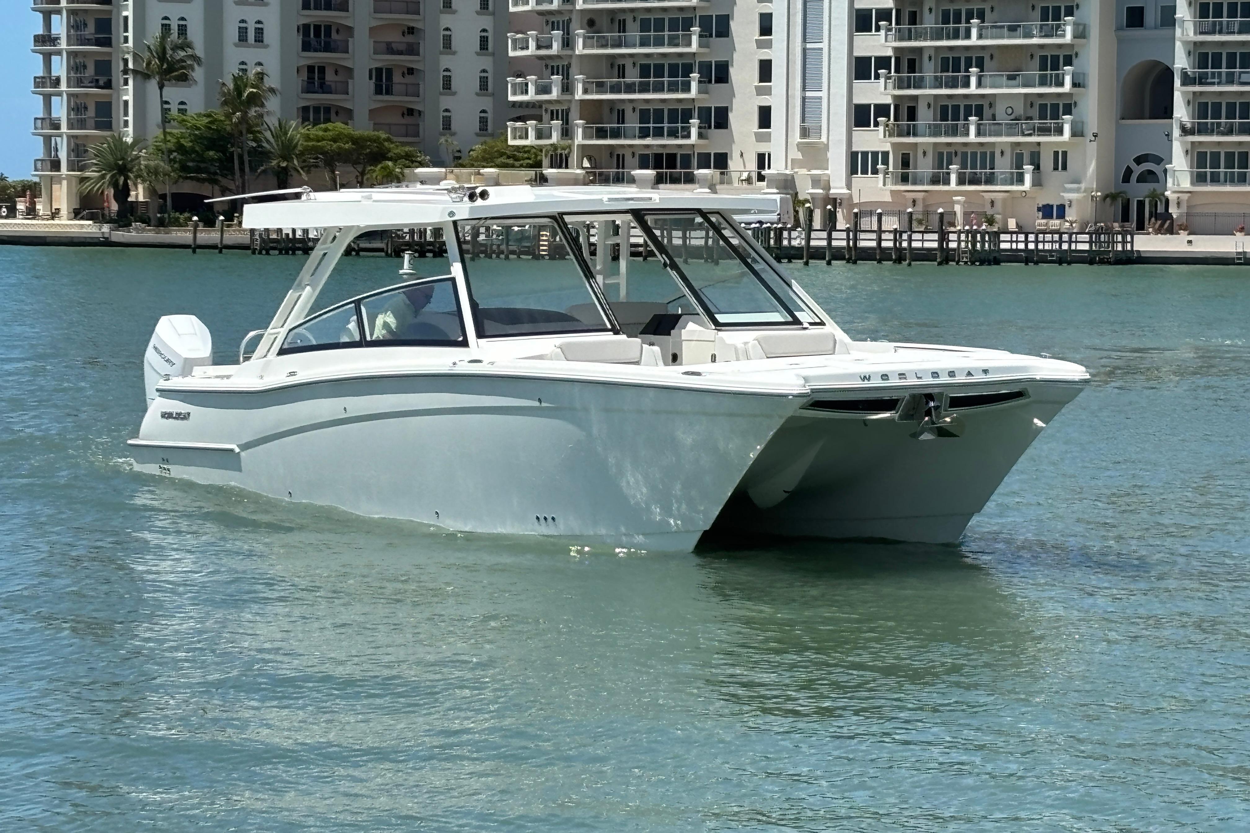 2026 World Cat 400 DC-X Island