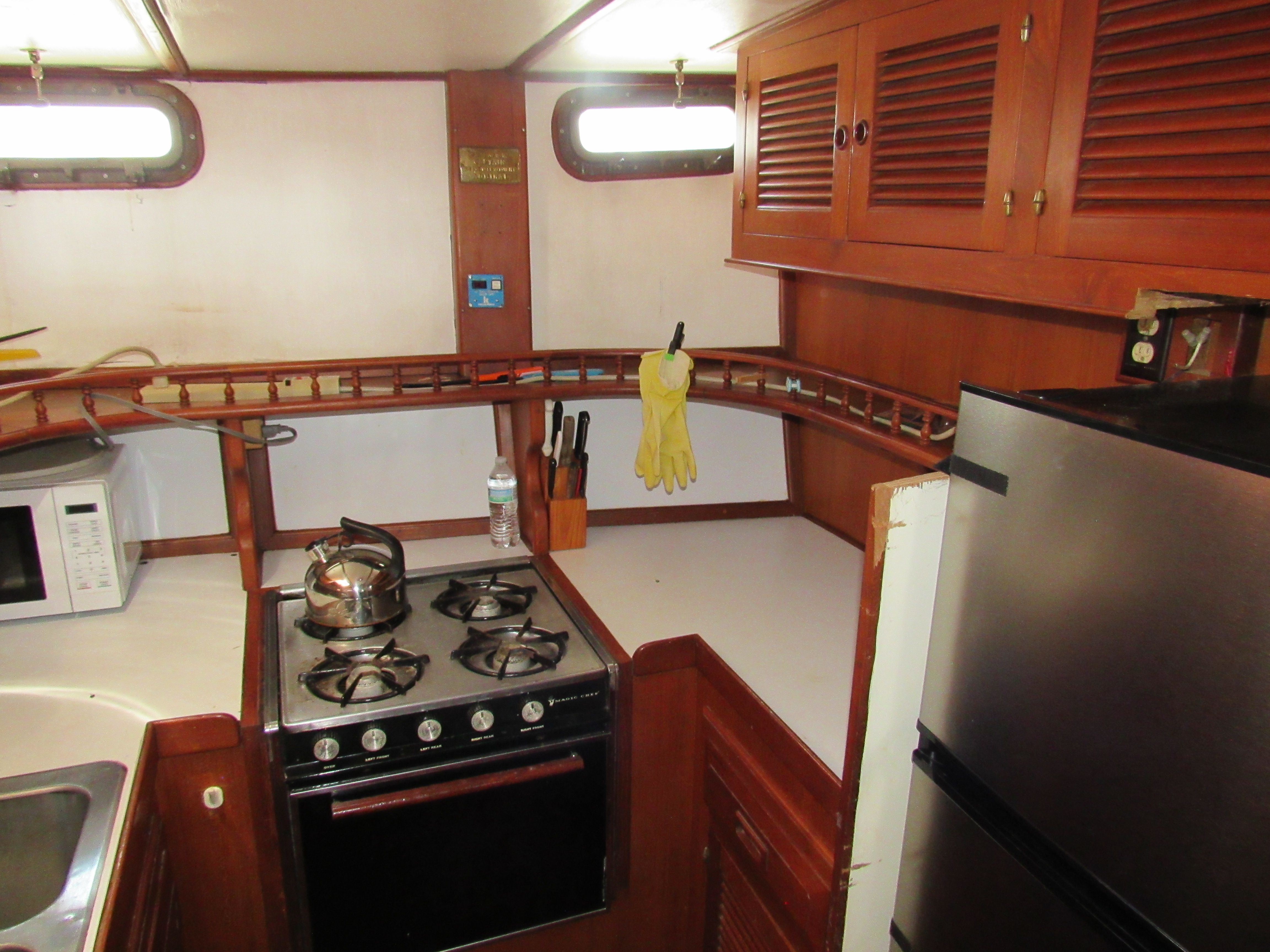 1982 Island Trader 40 Motor Sailor - 34