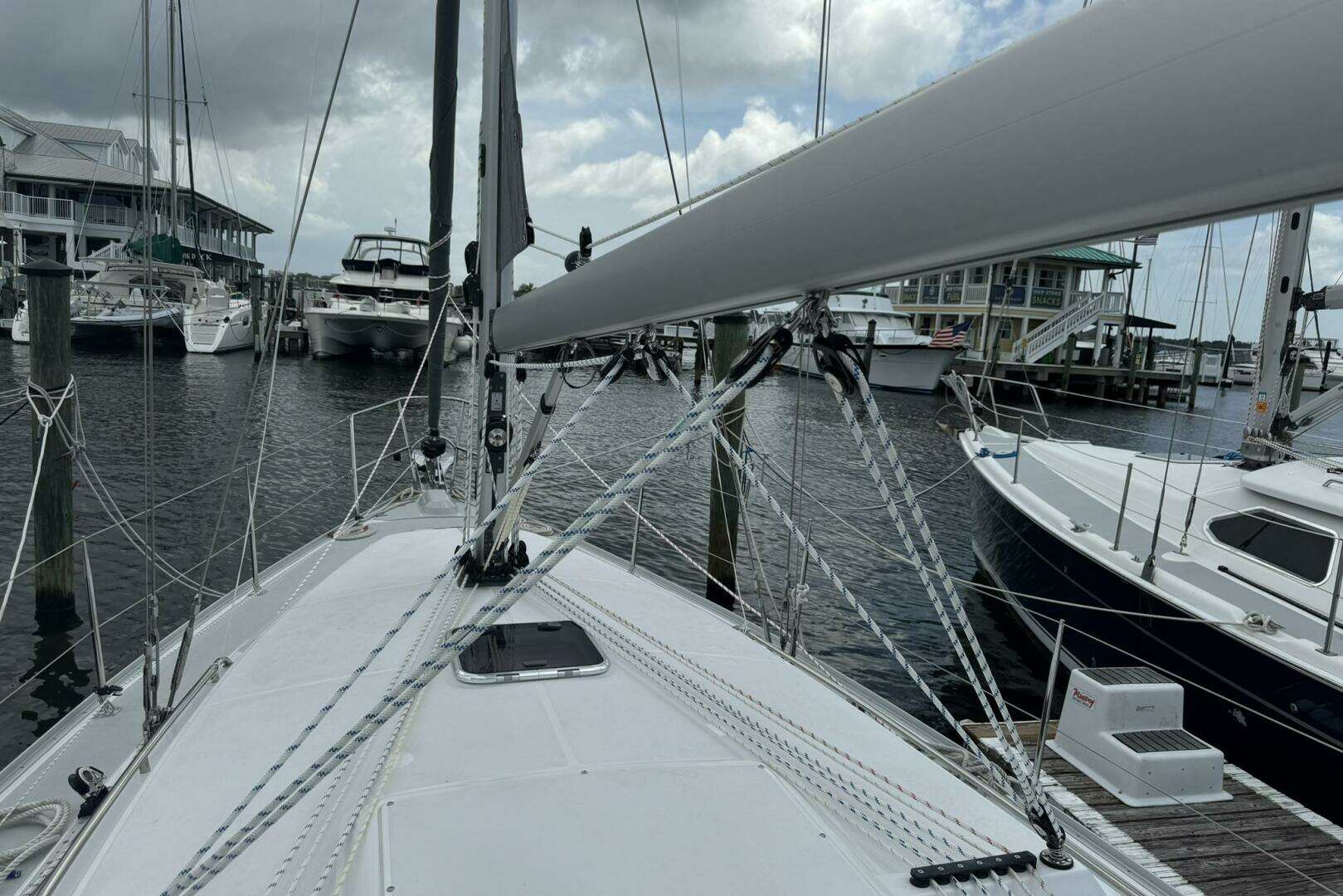 2026 Catalina 356 - Image 13