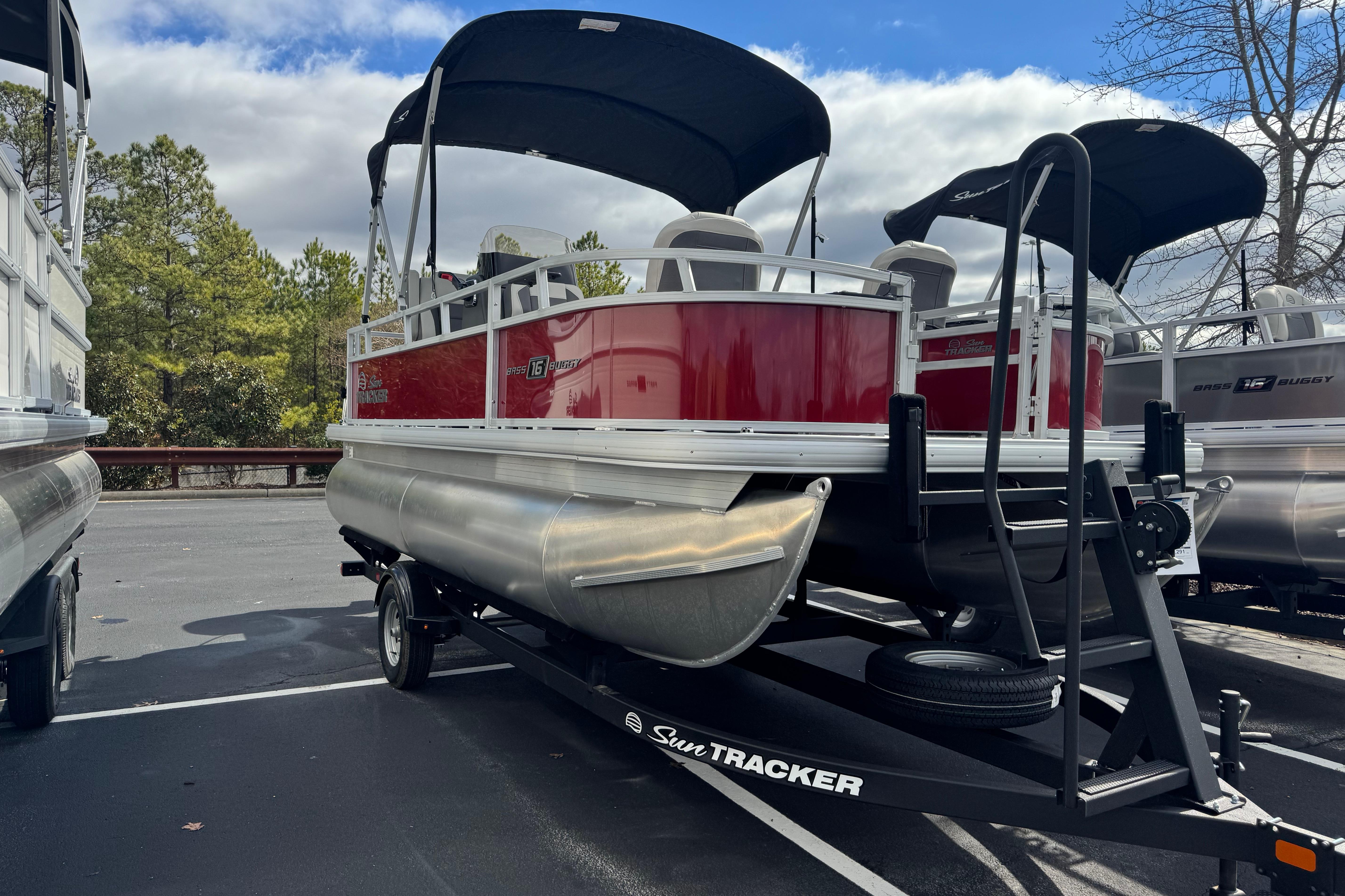 2026 Sun Tracker Bass Buggy 16 XL Select