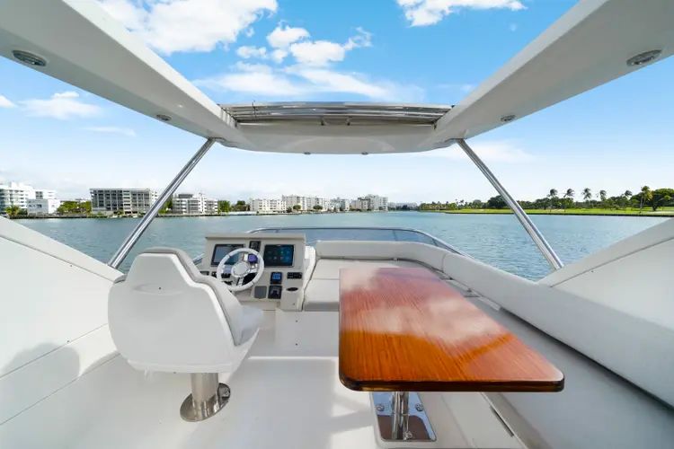 2017 Azimut 50 Fly - Image 43
