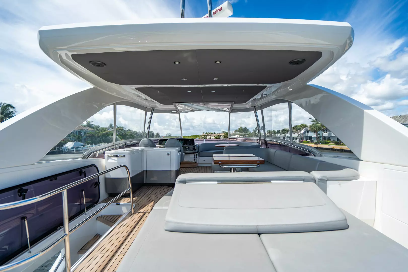 2018 Princess F62 - Image 32