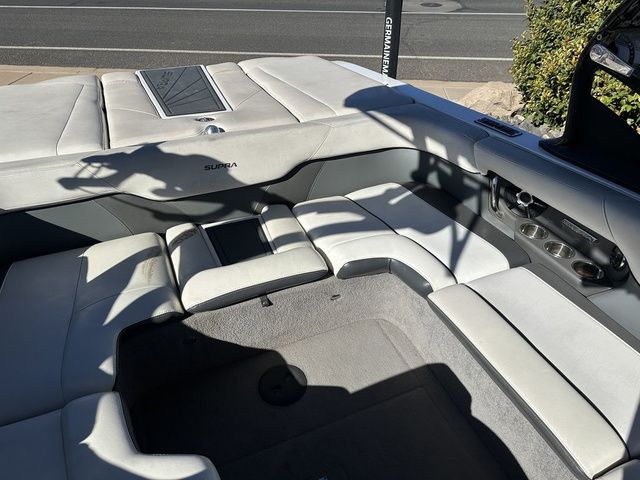 2012 Supra Launch 22 V - 10