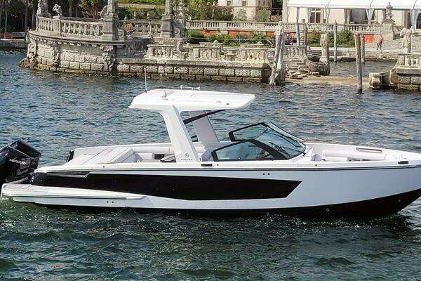 2023 Aviara AV32