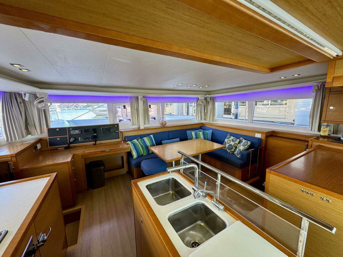 2012 Lagoon 450 F - Image 11