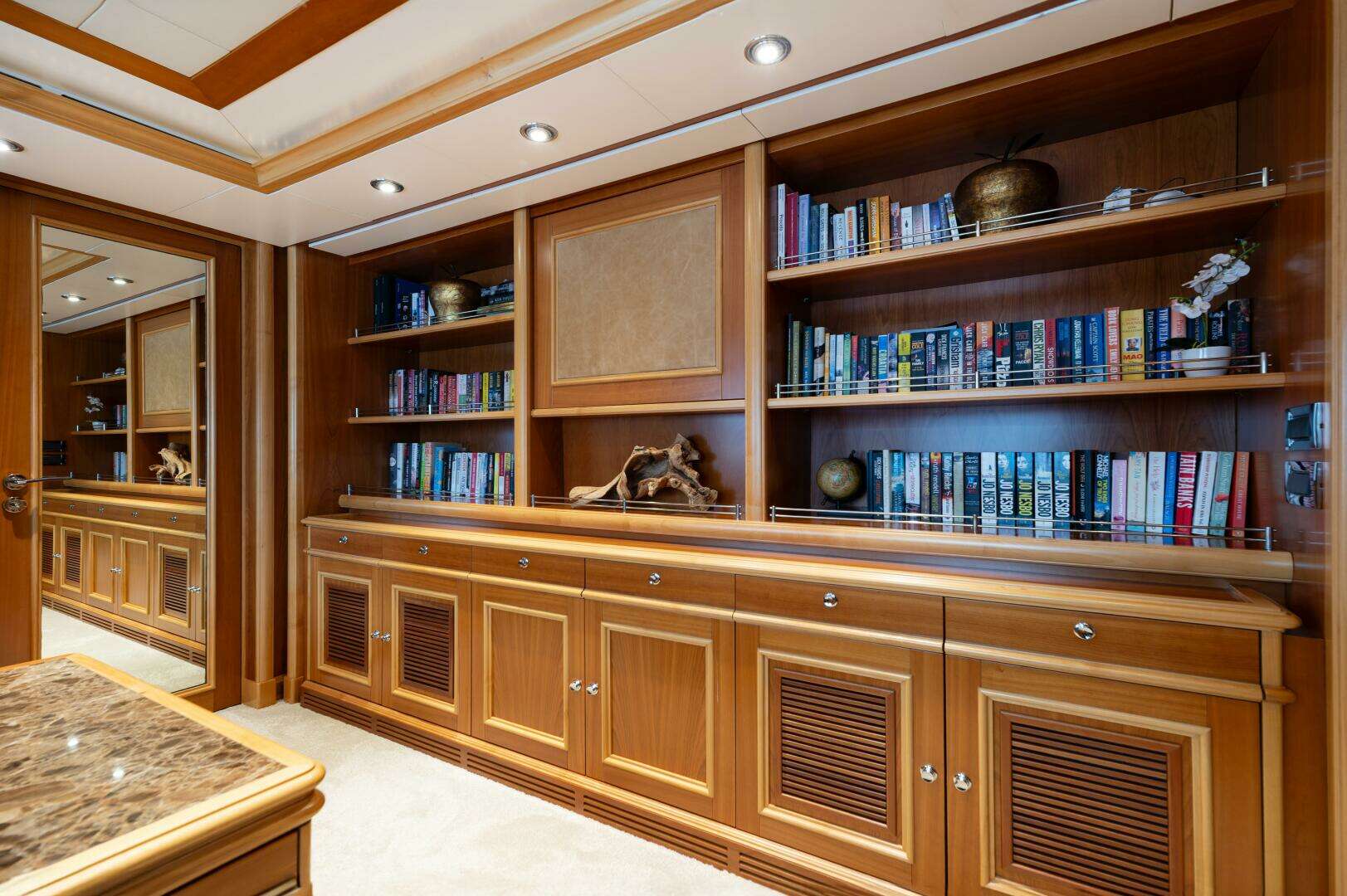 2007 CRN Pilothouse - Image 21