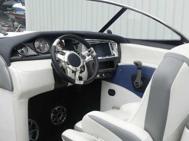 2016 Tigé RZ4 - 46