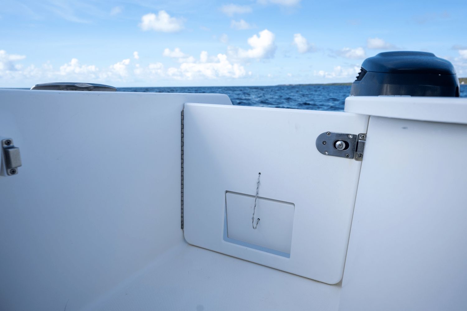 2008 Everglades 350LX - 32
