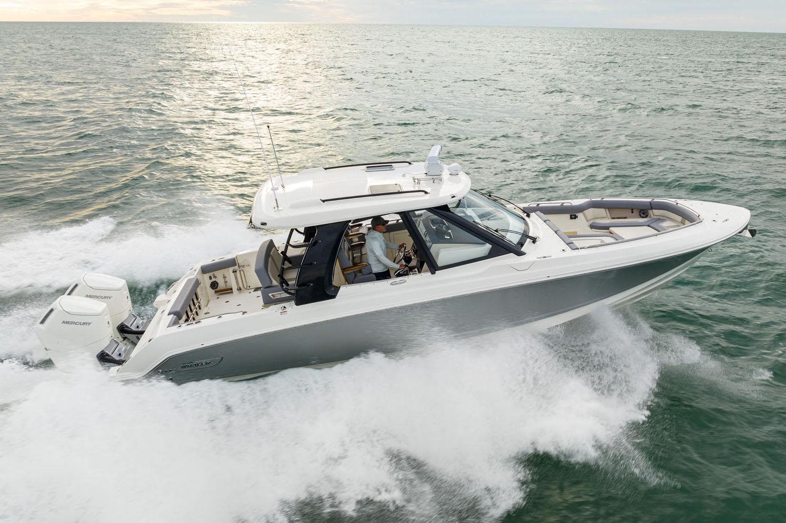 2026 Boston Whaler 380 Realm