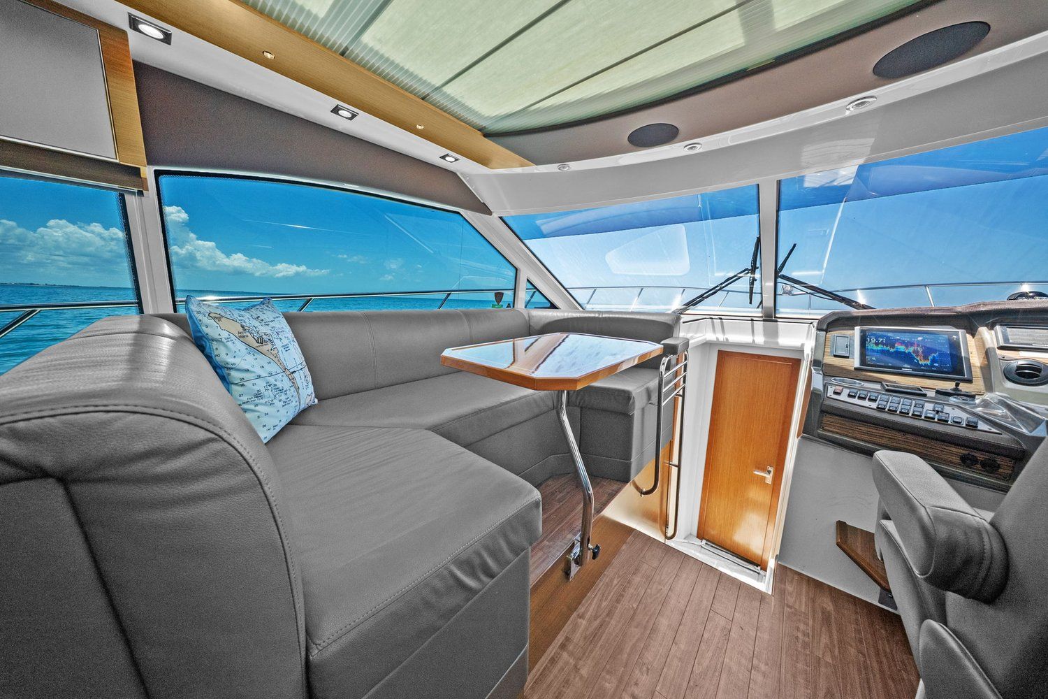 2014 Cruisers Yachts 45 Cantius - 53