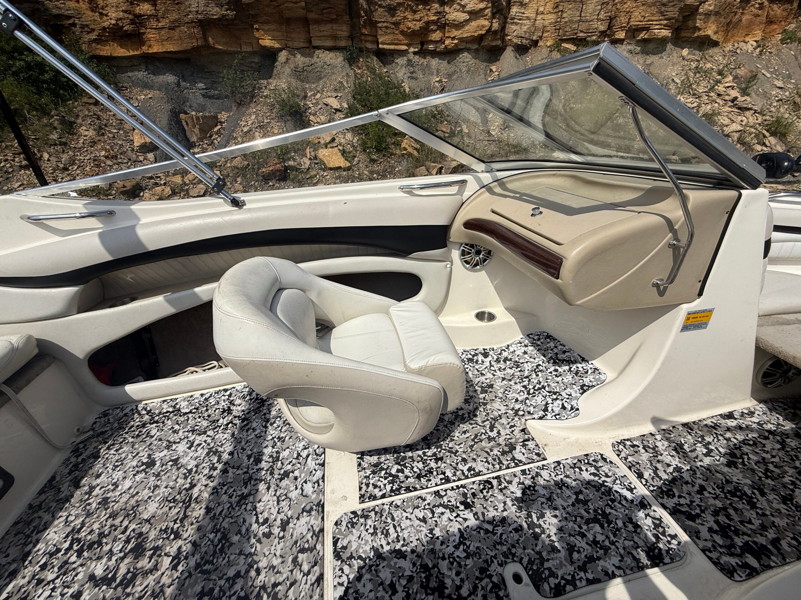 2007 Glastron GXL205SF - 29