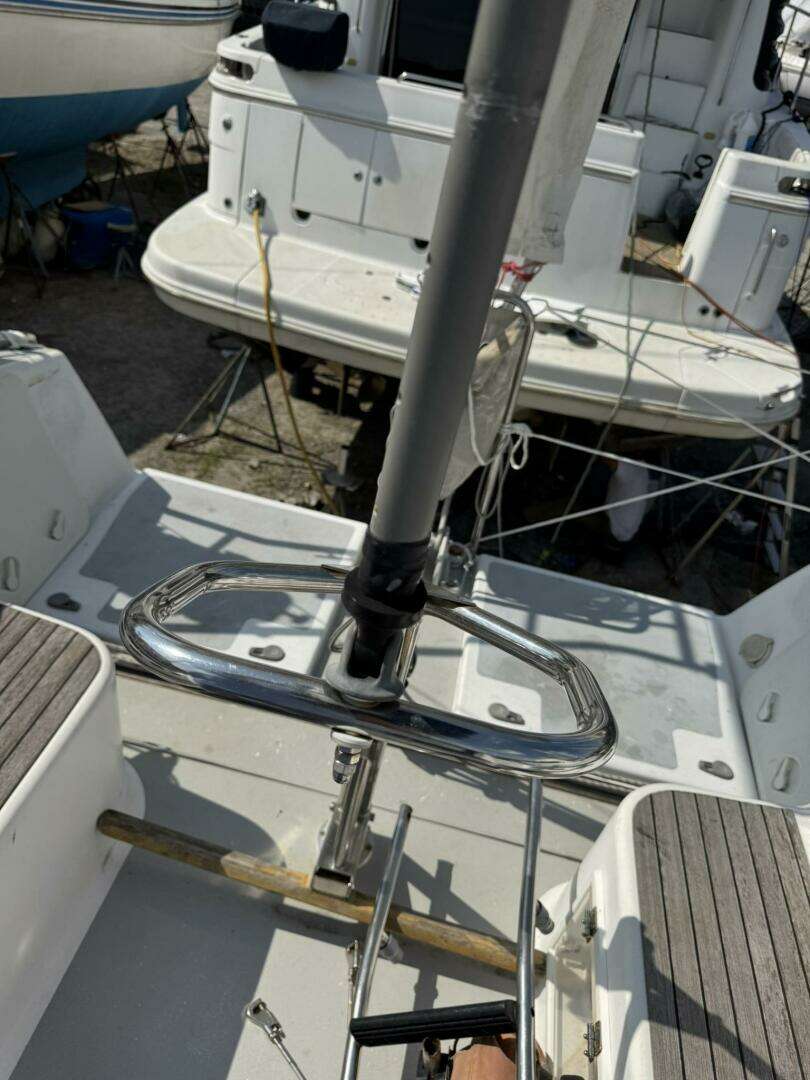 2009 RM Yachts RM1050 - Image 38