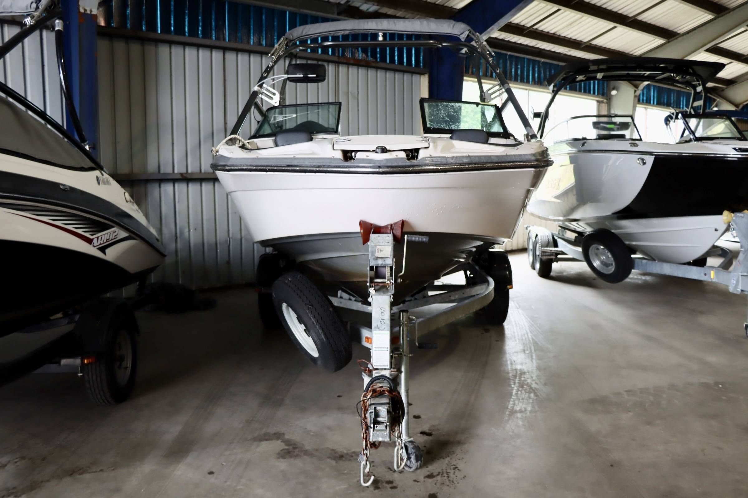 2015 Yamaha Boats 212X - 17