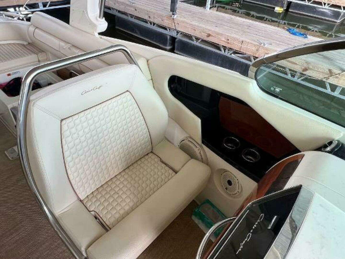 2020 Chris-Craft Launch 31 GT - Image 18