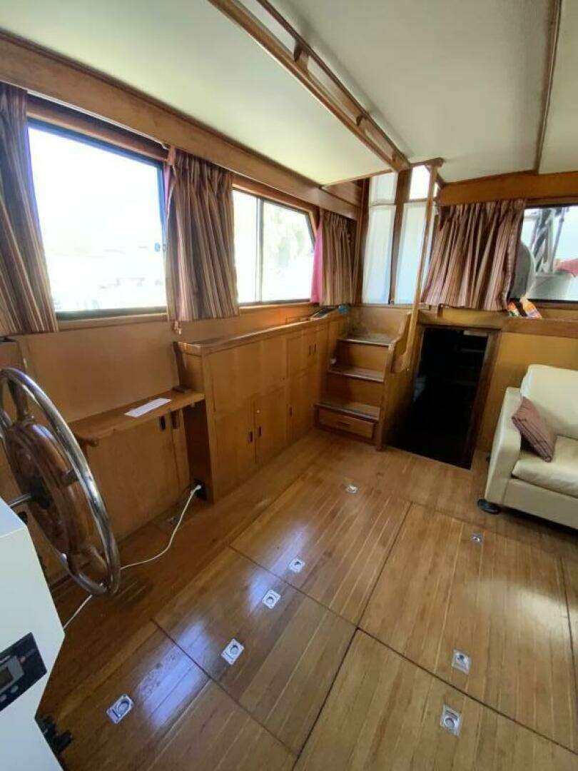 1987 President 41 Double Cabin Motor Yacht - Image 68
