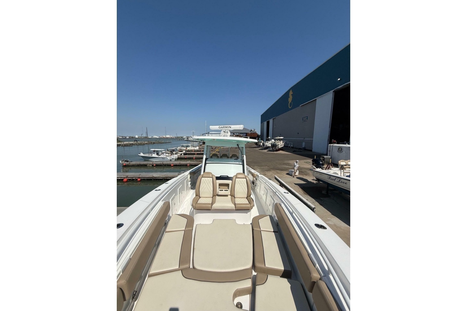 2021 Everglades 365 Center Console - Image 10
