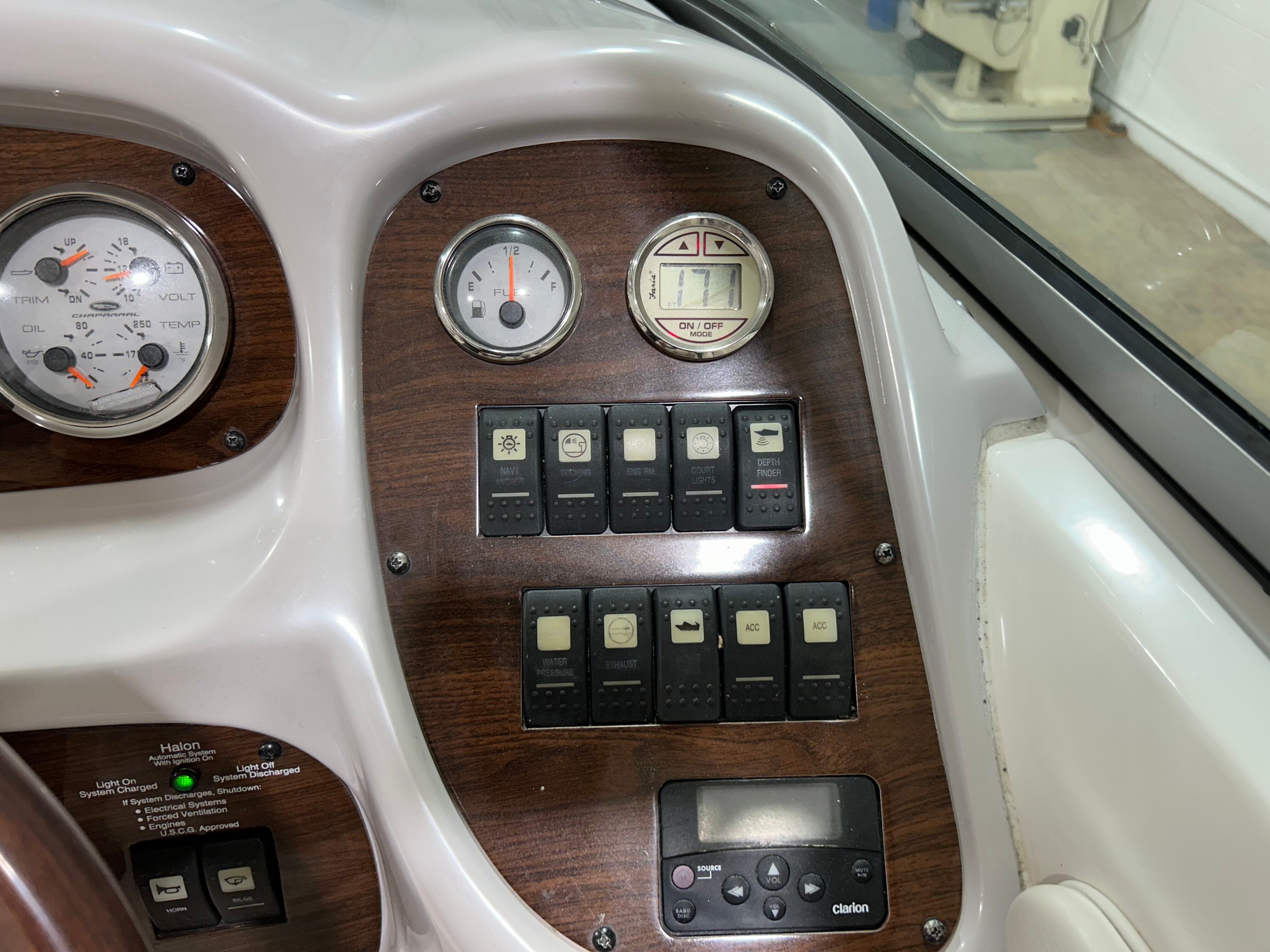 2007 CHAPARRAL 256 SSI - Image 37