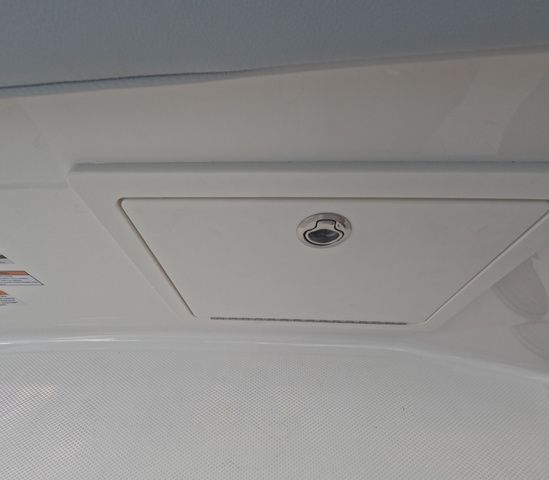 2026 Robalo Center Console R230 In Stock Trailer Included - 27