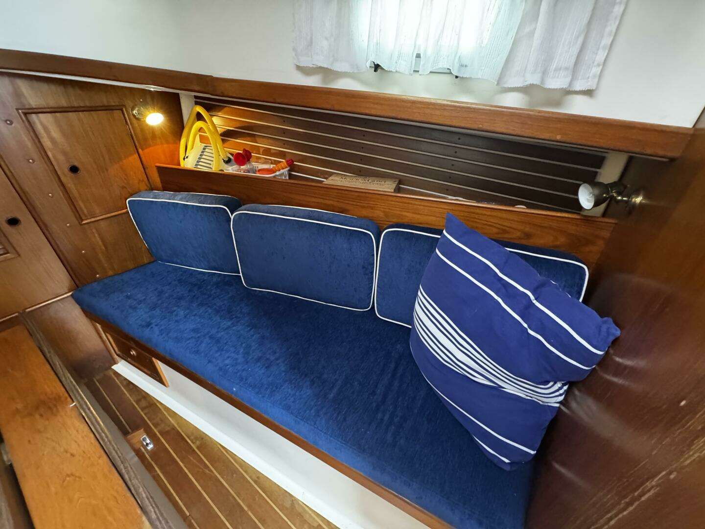 1983 Nonsuch 26 Classic - Image 28