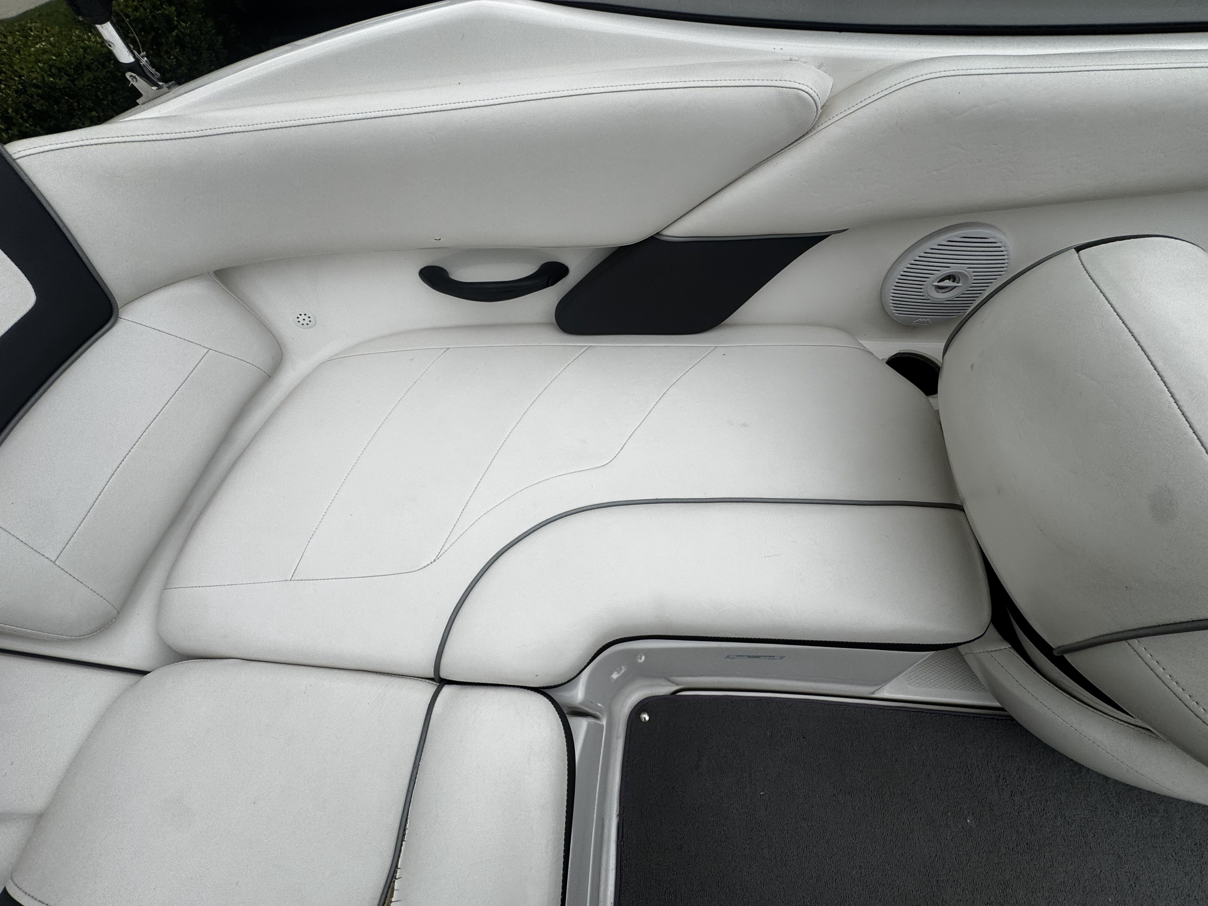 2013 Yamaha Boats SX190 - 26