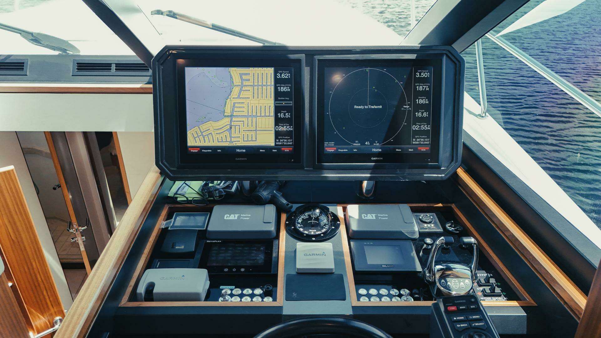 2015 Ocean Alexander 72 - Image 13
