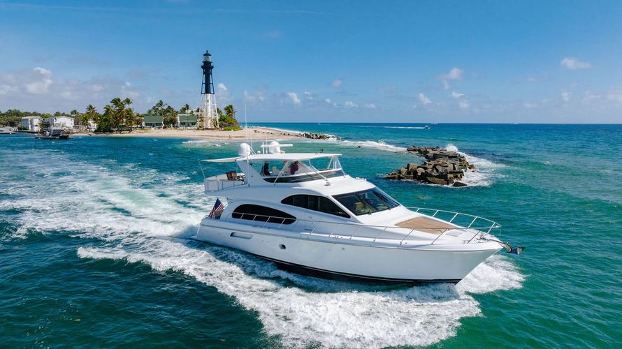 2006 Hatteras 64 Motor Yacht