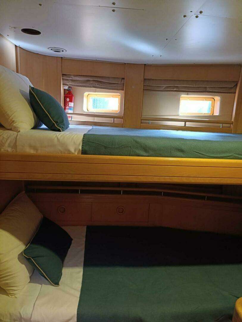 1989 Sensation Yachts — - Image 22