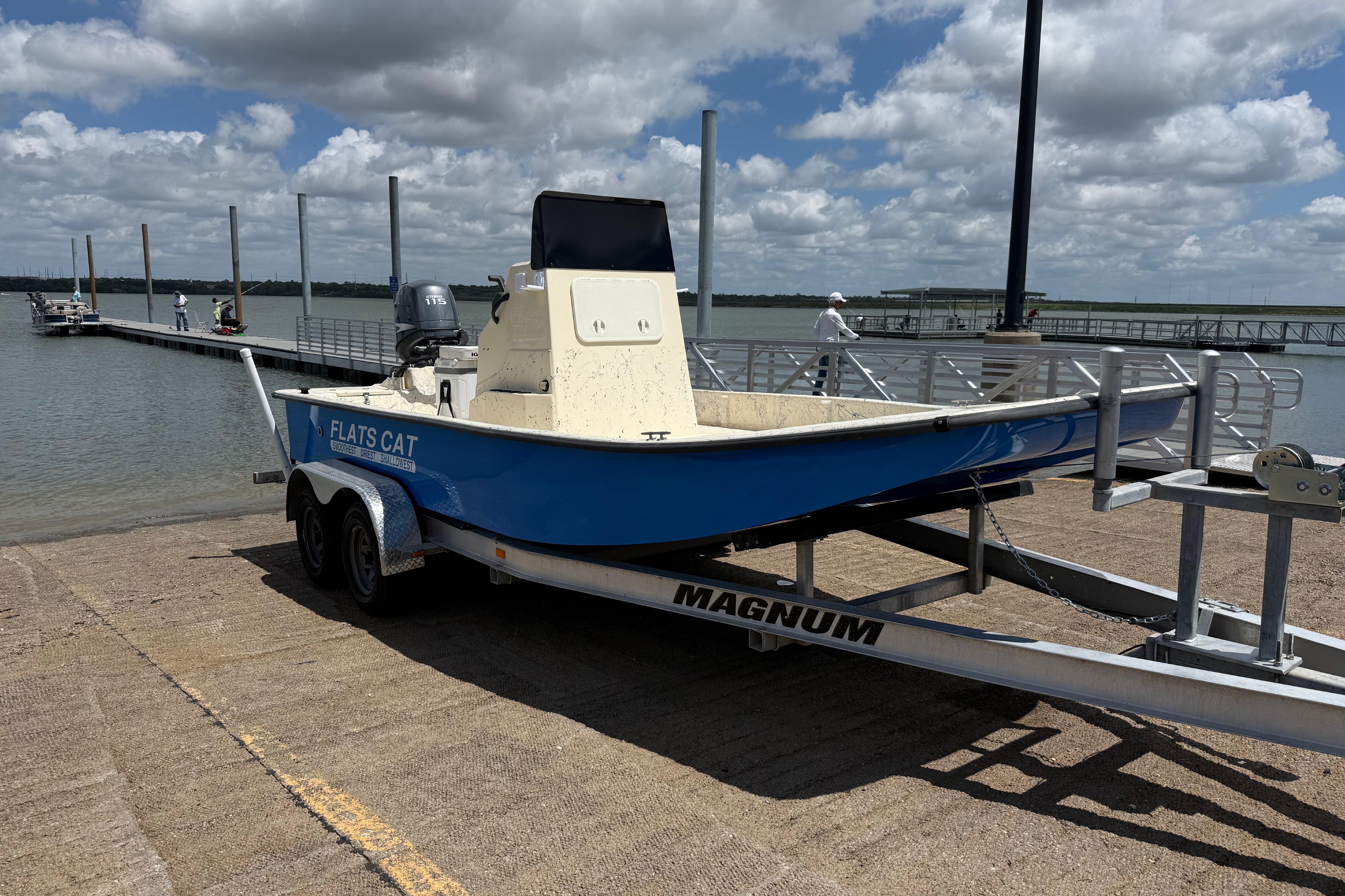 2007 Flats Cat 19