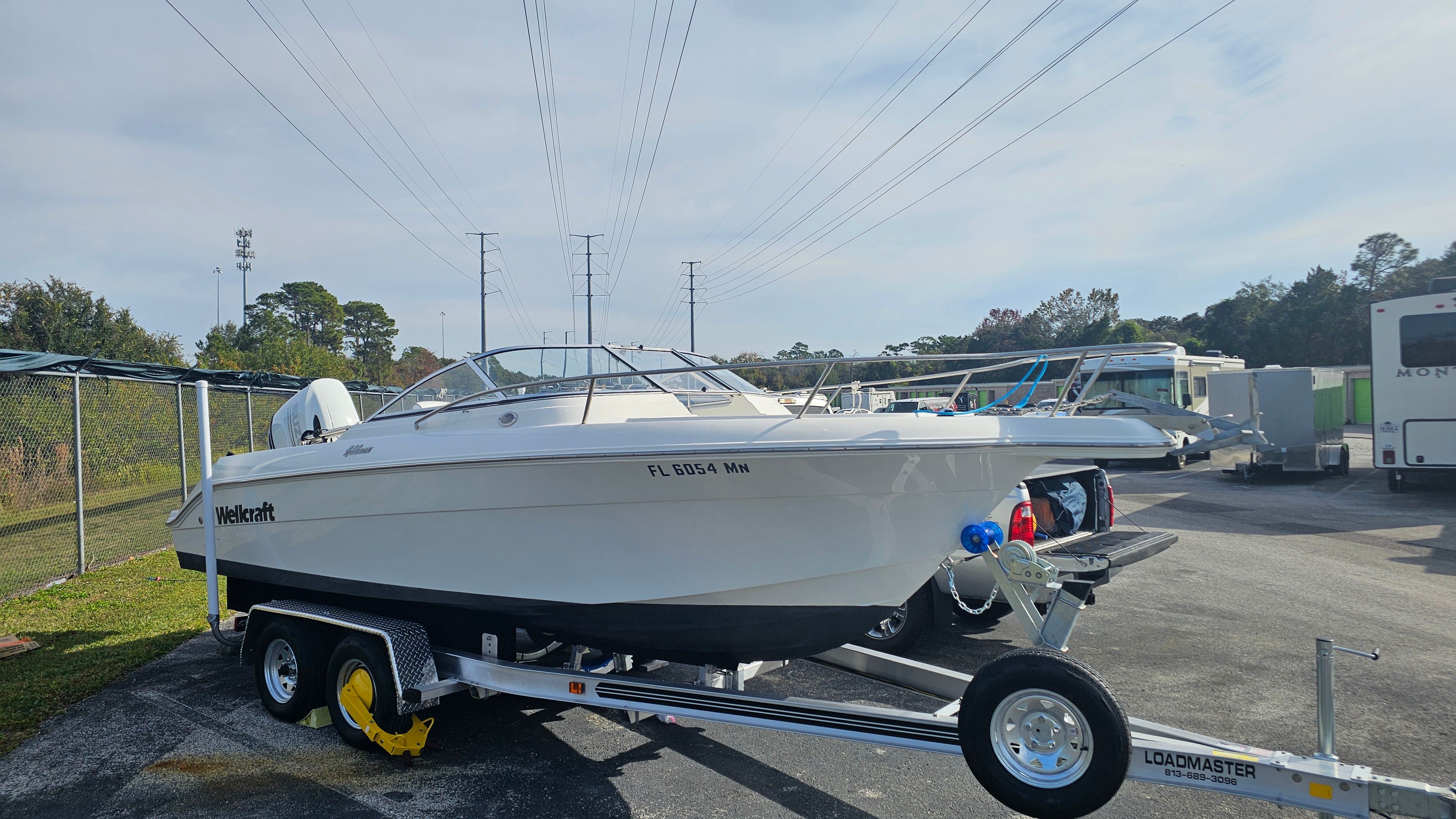 2004 Wellcraft 210 Sportsman