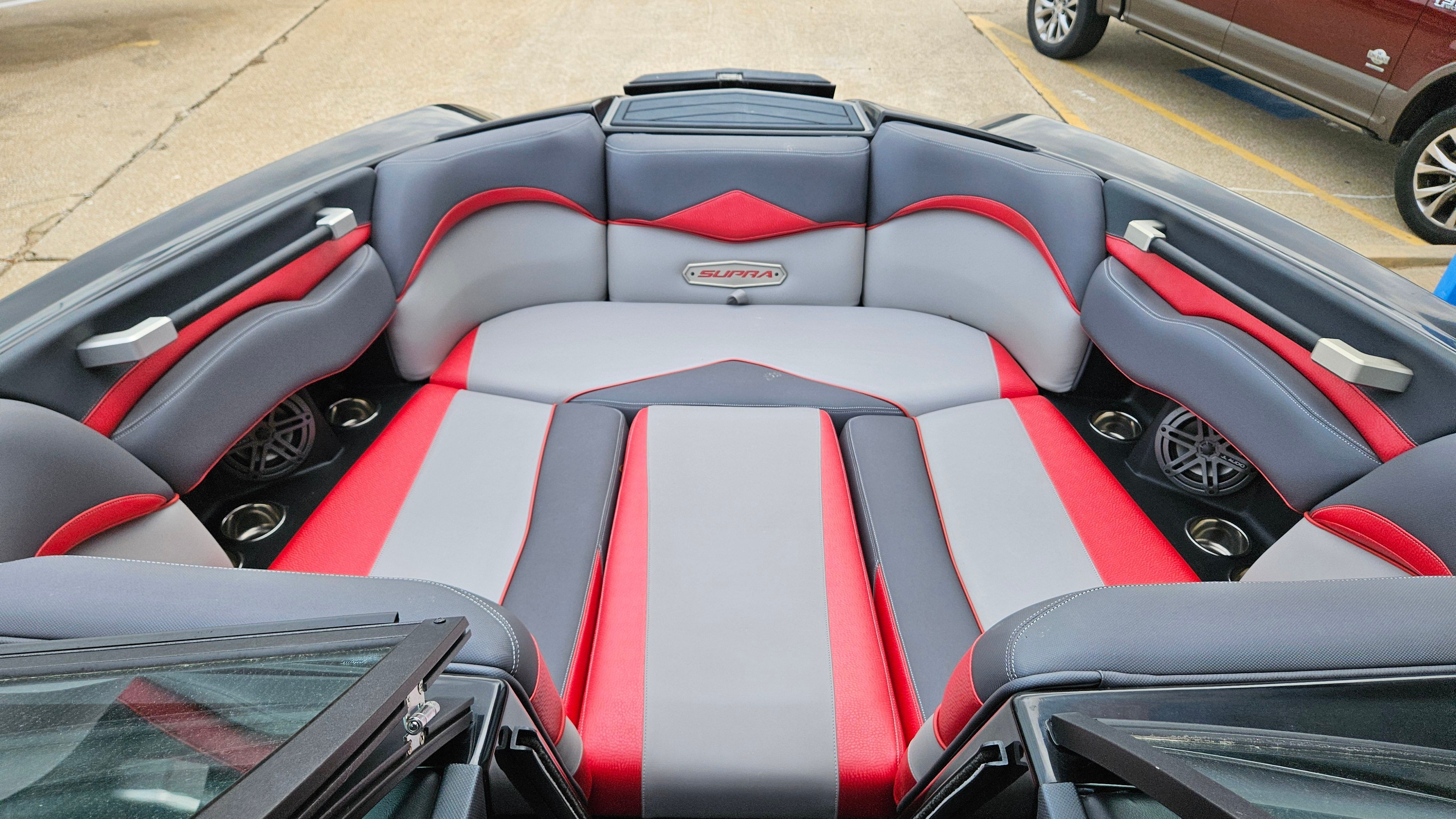 2018 SUPRA SE 550 - Image 24