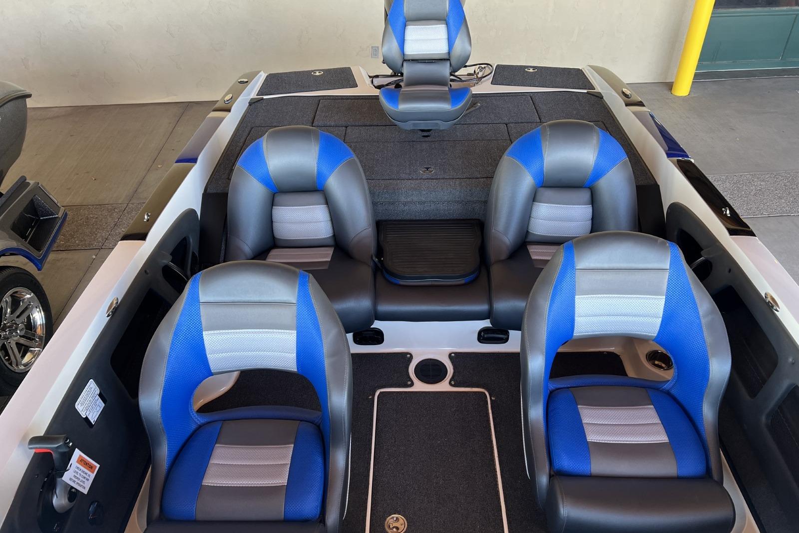 2025 Ranger 212LS boat interior with blue and gray seating arrangement.