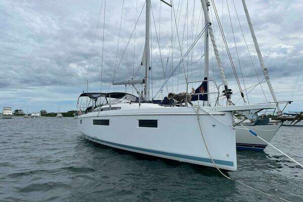 2021 Jeanneau Sun Odyssey 410