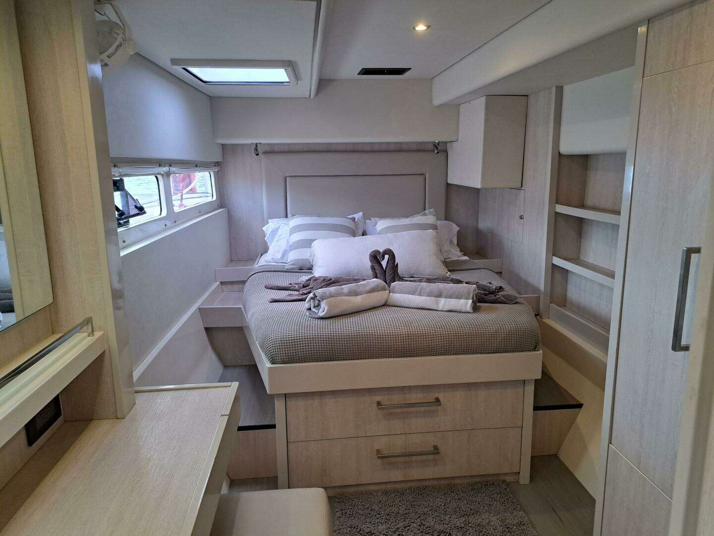 2016 Leopard 58 - Image 26