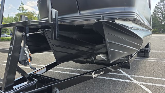 2025 Manitou 26' Explore 6' Max Deck With Dual 150hp Motors - 70